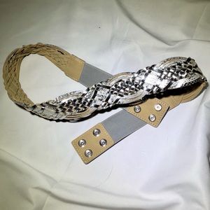 WHBM Belt